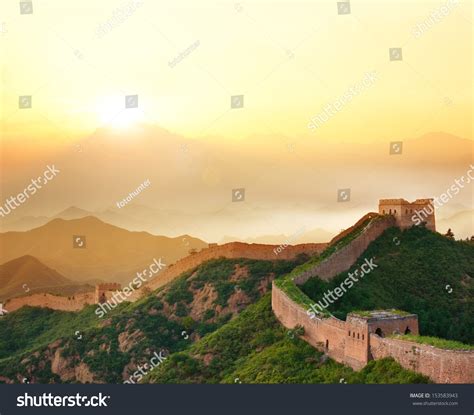 Great Wall China Sunrise Stock Photo 153583943 Shutterstock
