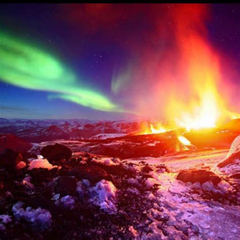 The Aurora Over A Volcano All Nature Science Nature Aurora Borealis