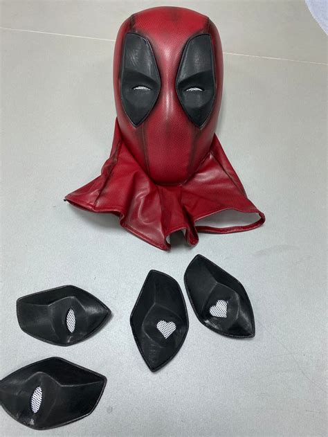 Deadpool 2 Pro Movie Mask With 3 Removable Magnet Eyes Lenses Etsy