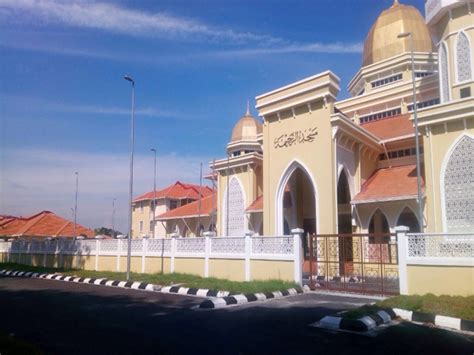 Kampung pandan , kuala lumpur. Masjid Ar Rahimah - Stramas