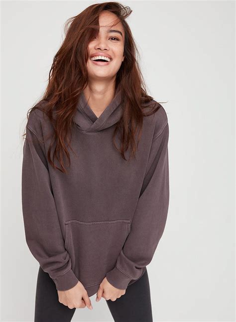 Tna The Perfect Hoodie Aritzia Comfy Lounge Wear Hoodie Outfit