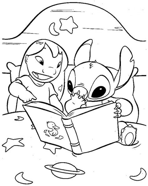Coloriage Lilo et Stitch lisent un livre dessin gratuit à de Coloriage