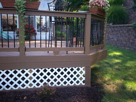Beautiful Porch Skirting That You Have To Apply Before Your House
