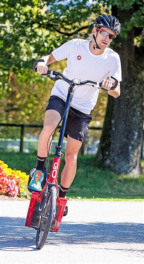 Orthopäden termin ist erst in 4!! Nach den ersten Minuten mit dem ElliptiGO wird ein Sprint ...