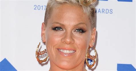 Pink Opens Up About Her Sexuality I Never Say Never Huffpost Australia
