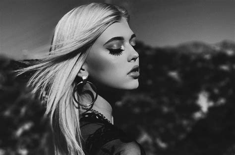 Loren Gray Youtube Sensation Signs With Larry Rudolph And Chris