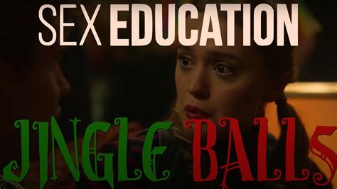 jingle bells la versione “sporca” di sex education in autotune gq italia
