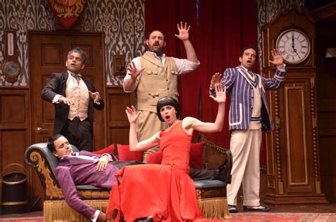 Mas no te olvides de aquellos que no consiguieron subir en la escalera de la vida. Top 5. Obras de teatro imperdibles