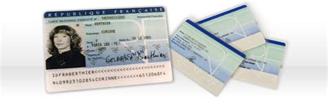 Si votre enfant a moins de 16 ans, nous acceptons le livret de famille ou l'acte de naissance à la place du la carte d'identité ou du passeport. Justificatifs - Crédit Mutuel de Bretagne