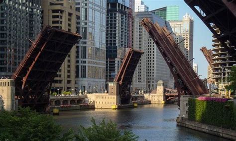 Explore The Kinetics Of Chicagos Massive Moving Bridges Saturday