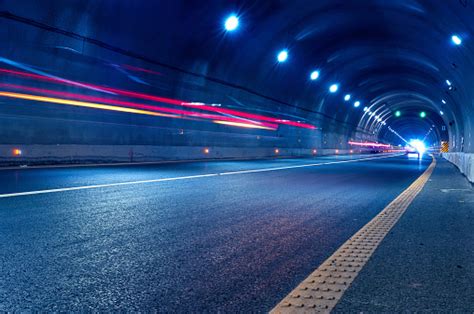 Car In A Tunnel Pictures Download Free Images On Unsplash