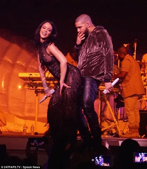 Rihanna And Drake Sing Work For Anti World Tour Stop In Miami Daily