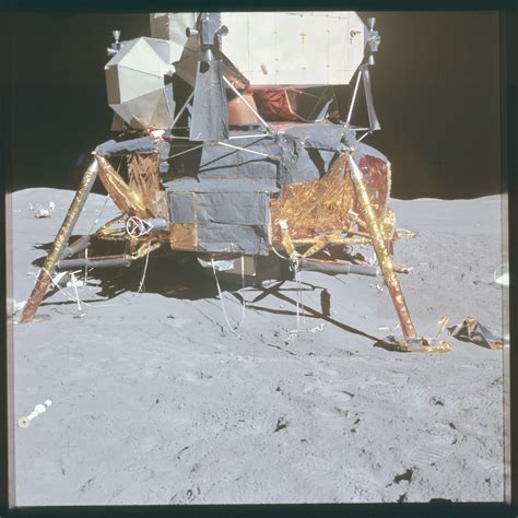 The Best Lesser Known Vintage Apollo Images | Apollo missions | Apollo, Moon missions, Apollo 
