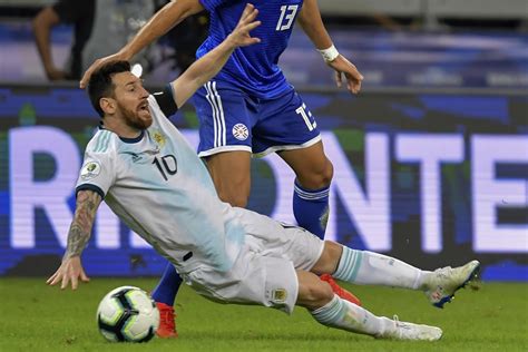 Lionel messi, argentina through to copa américa quarterfinals with win over paraguay. Messi rescues Argentina as Paraguay pay penalty - Sports ...