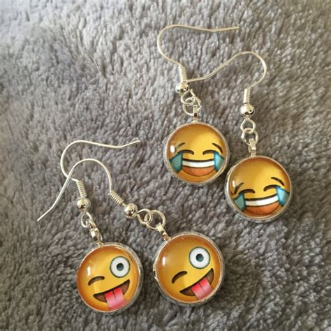 Emoji Earrings By Tinkertailorbows On Etsy