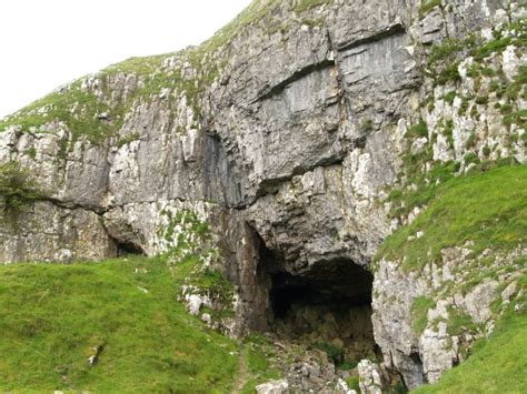 33 Attermire Scar And Victoria Cave Walks From Settle