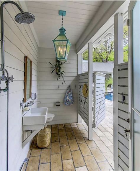 Outdoor Bathroom Ideas For Pool