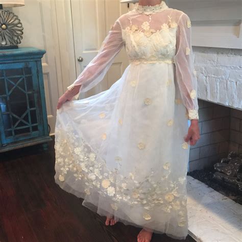 1980s wedding dress gorgeous wedding dress white wedding dresses vintage wedding photos vintage weddings bridal gowns wedding gowns a beautiful and demure ivory new york house of bianchi wedding gown straight from the 1970's. Pin on Bianchi Wedding Gowns