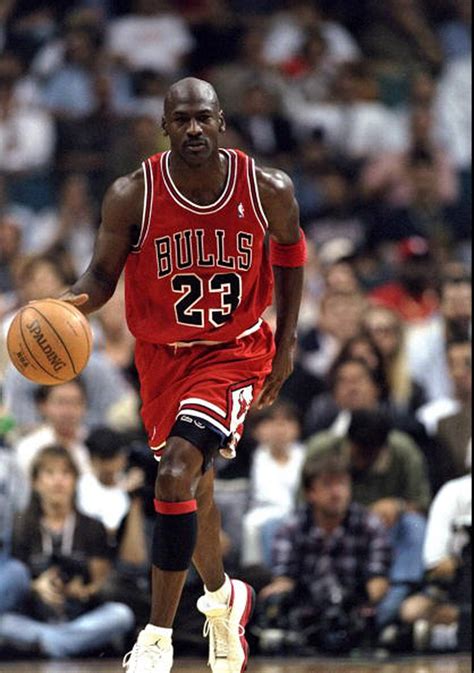 Michael Jordans Rookie Nikes Sell For 147m 1061 Bli
