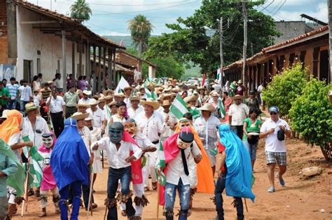 Chiquitanos Celebran Sus Tradiciones Periodismo De Medio Ambiente Y