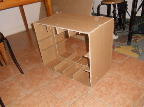 Meuble en carton débuter et faire son premier meuble très simple