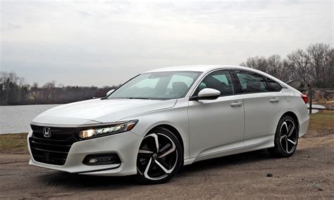 Yourcooldriver@gmail.com please contact me for any car reviews or test. 2018 Honda Accord Pros and Cons at TrueDelta: 2018 Honda ...