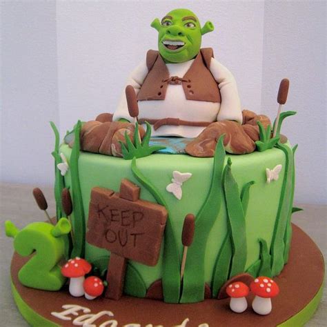 Shrek Cake Decorated Cake By Bellas Bakery Cakesdecor