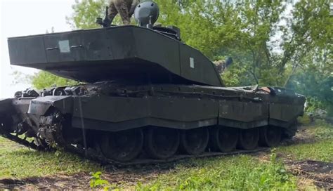 Ukraine Sent Newly Received Challenger 2 Tanks To Frontline