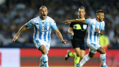 Independiente ဌာနမှူးမှ racing club ဌာနမှူး vs ။ င်းတို့အနက် independiente ဝမ် 16 ဂိမ်း (12 estadio juan domingo perón, 4 libertadores de america ဝေးမှာအနည်းဆုံး), racing club libertadores de america, estadio juan domingo perón. VIDEO Relator argentino se puso a llorar tras gol de ...