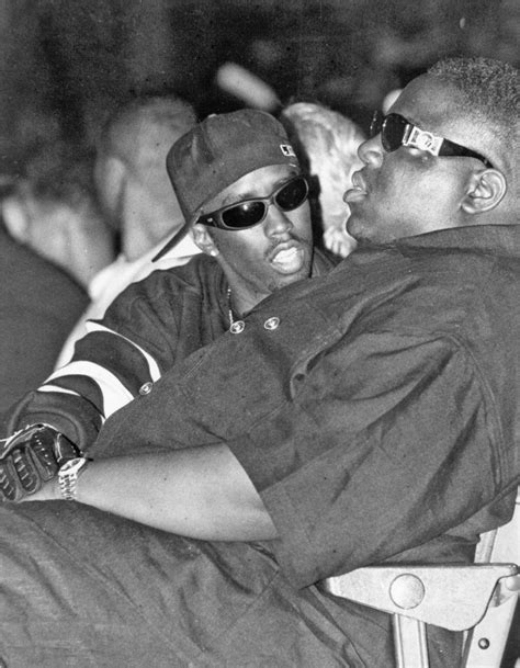 Twuːpat͡s) и makaveli, при рождении лесэйн пэ́риш крукс (англ. Tupac Lebenslauf Englisch 2pac Tupac Shakur tod Des ...