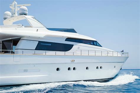 Prices, detailed stats, image gallery. San Lorenzo 72 - Luxury Yacht | Maxoel Yachts - Luxury ...