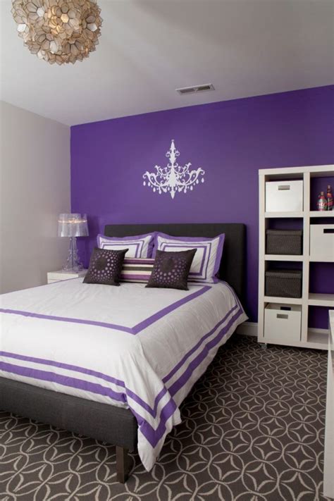 20 Beautiful Purple Accent Wall Ideas Purple Bedroom Decor Purple