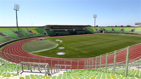 Historically the stadium was first named simply estadio municipal (until 2005), then regional as the city had to sell it after immense debt issues (until 2012). Estadios Copa America 2015 - Deportes - Taringa!