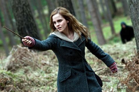 7 reasons why hermione granger is the ultimate female role model