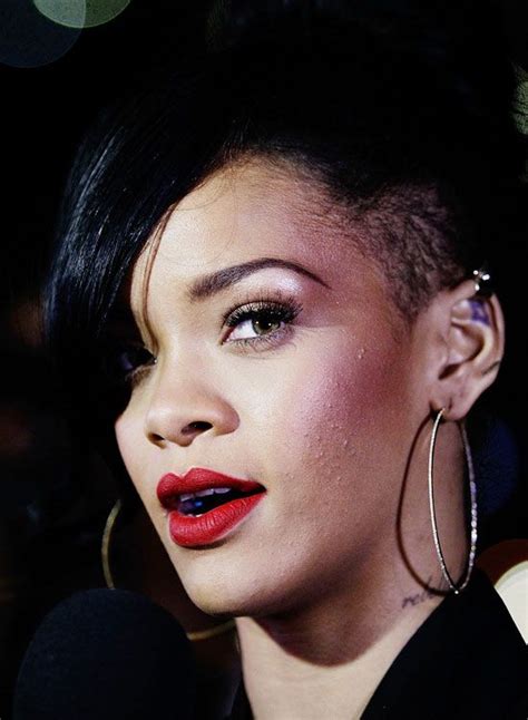 50 Besten Rihanna Frisuren Besten Frisuren Rihanna Celebrity Acne