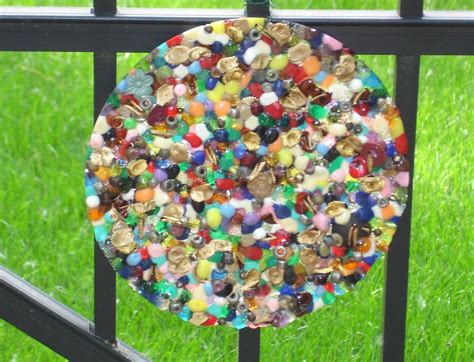 Pin By Emily Davidson On Diy And Crafts Plastic Beads Melted Diy