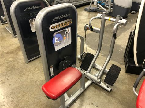 Life Fitness Seated Row Machine Able Auctions