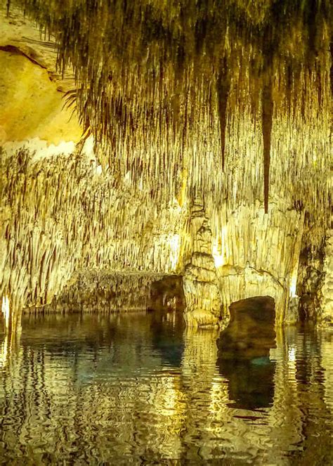 The Caves Of Drach In Mallorca Senior Travel Expert