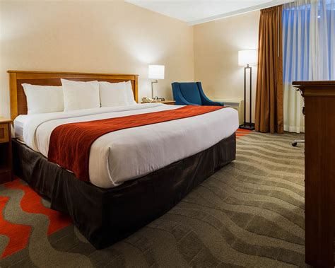 Best comfort food restaurant menus. Discount Coupon for Comfort Inn & Suites Airport in ...