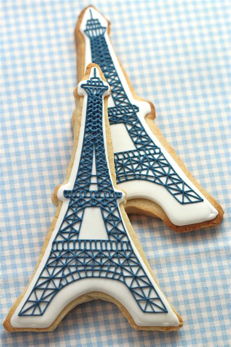 I showed them the structure and asked if they thought index cards could support their weight. How to Make Eiffel Tower Cookies {Tutorial} | The TomKat ...