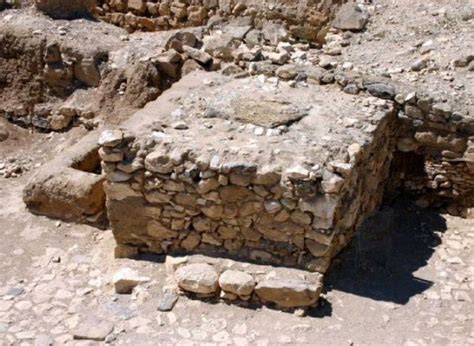 Altars Of Sacrifice In The Ancient Bible World