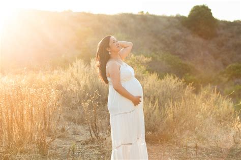 Alonya Photography Sunny Day And Glowing Pregnant Mama Culver City