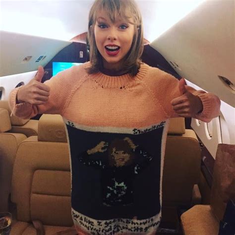 Taylor Posed With Her Thumbs Up Captioning The Photo Someone