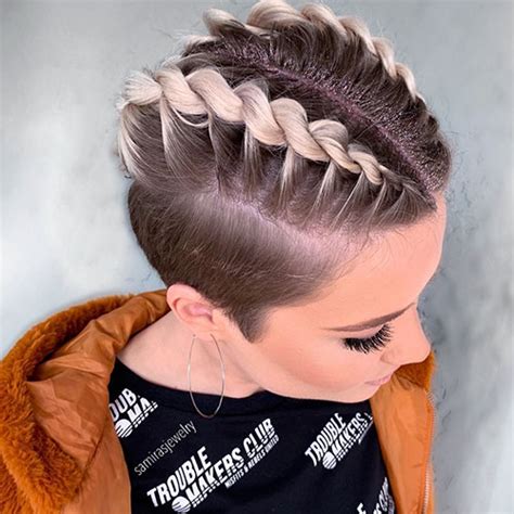 This soft and messy hairdo is. 30 Best French Braid Short Hair Ideas 2019 | Short-Haircut.com