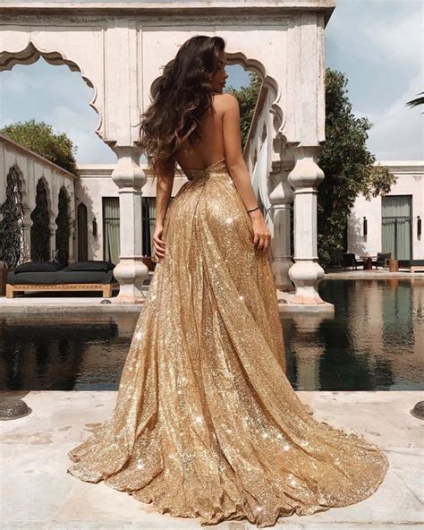 Gold Wedding Gowns 18 Gowns 2023 Guide And Faqs