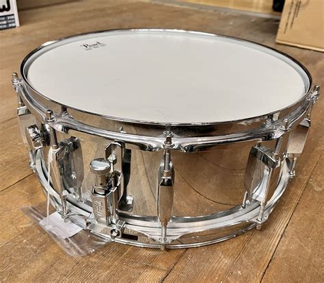 Pearl 14 Steel Shell Snare Drum