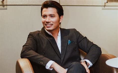 < kata kata untuk berjaya kebaikan dan keburukan komputer kata kata dugaan allah ada hikmahnya kata kata kerana ya benar neelofa dan fattah amin memang hangat bercinta michael ang pengarah popular michael ang akui gemar melihat momen romantis hijab. Kisah Cinta Nabi Dengan Khadijah - Contoh Ibu