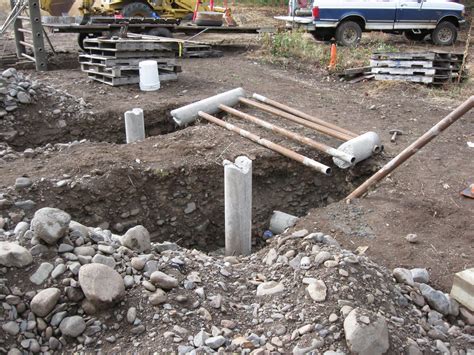 Quotidian: CONCRETE FENCE POST FORMS - Making Posts
