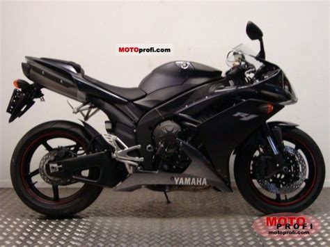 In this version sold from year 2008 , the dry weight is 176.9 kg (390.0 pounds) and it is equipped with a. Yamaha YZF-R1 2008 Specs and Photos