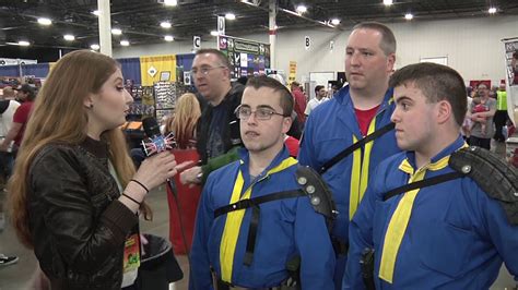 Fallout Cosplay Motor City Comic Con Comics Beer And Sci Fi Youtube